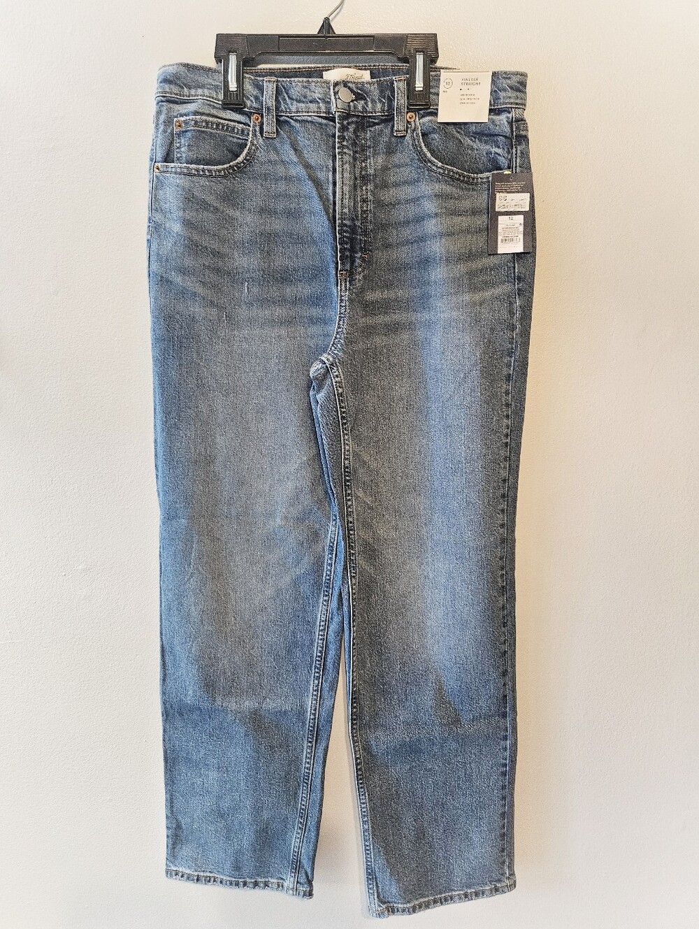 High Rise Crop Jeans - Picture 3 of 4